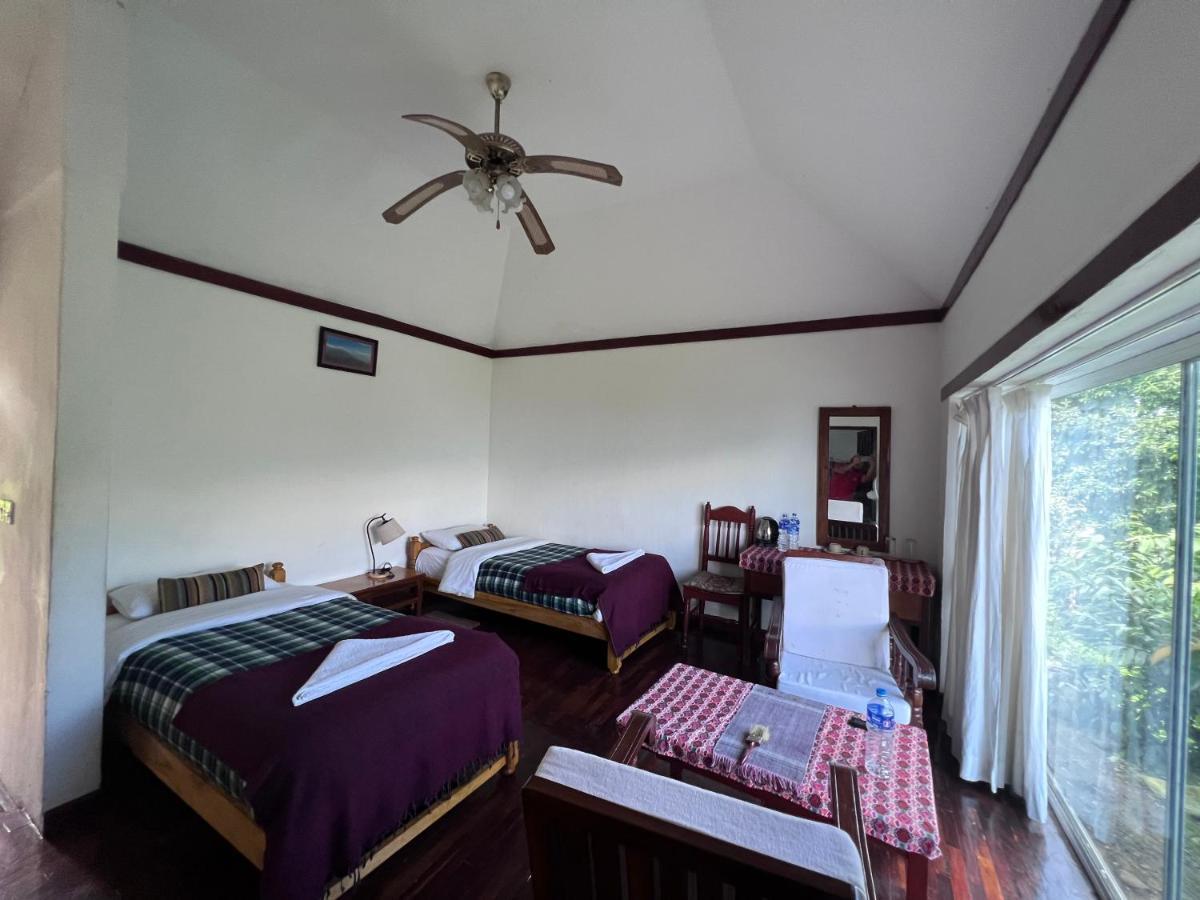 Es Deurali Resort Pokhara Exterior photo
