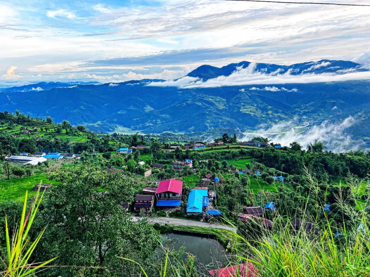 Es Deurali Resort Pokhara Exterior photo